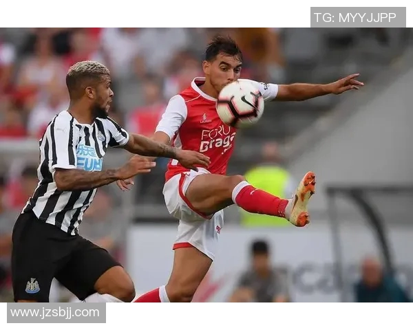 沃尔夫斯堡不败连胜战胜柏林联合,势不可挡的狼群力量!